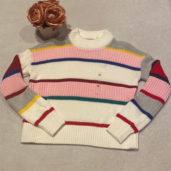 Tommy Hilfiger Sweaters - NWT TOMMY JEANS Size XS Sweater